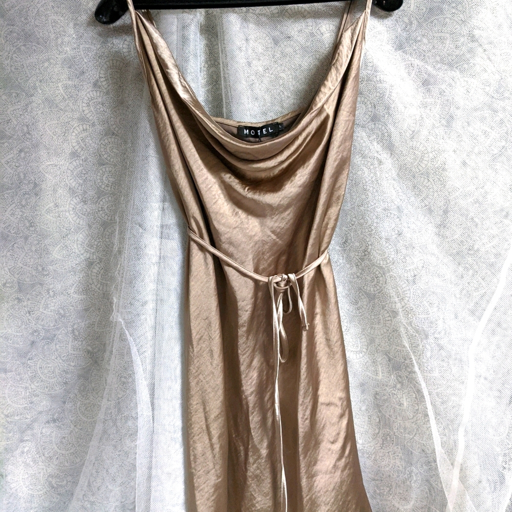 Motel dress